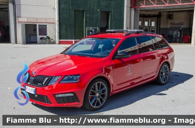 Skoda Octavia VRS IV serie
Vigili del Fuoco
Unione Distrettuale Alto Garda e Ledro
Corpo Volontario di Riva del Garda (TN)
VF 5L9 TN
Parole chiave: Skoda Octavia_VRS_IVserie VF5L9TN