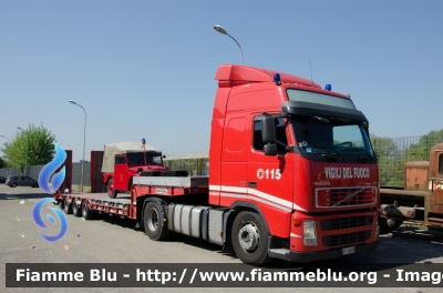 Volvo FH 440 II serie
Vigili del Fuoco
Comando Provinciale di Massa Carrara
VF 26850
Parole chiave: Volvo FH_440_IIserie VF26850