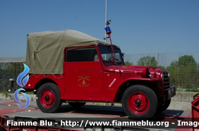 Fiat Campagnola I serie
Vigili del Fuoco
Comando Provinciale di Firenze
Automezzo con fotoelettrica storico
VF 9315
Parole chiave: Fiat Campagnola_Iserie VF9315