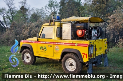 Land Rover Defender 90
71 - VAB Toscana
Protezione Civile
Parole chiave: Land Rover_Defender_90 VAB_Toscana