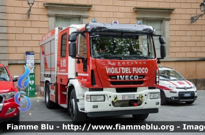 Iveco EuroCargo MaxiCity 180E30 III serie
Vigili del Fuoco
Comando Provinciale di Lucca
AutoPompaSerbatoio allestimento Iveco-Magirus
VF 29218
Parole chiave: Iveco EuroCargo_MaxiCity_180E30_IIIserie VF29218