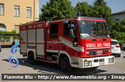 Iveco CityEuroFire 100E21 I serie
Vigili del Fuoco
Comando Provinciale di Firenze
Distaccamento Permanente di Empoli
AutoPompaSerbatoio allestimento Iveco-Magirus
VF 20110
Parole chiave: Iveco CityEuroFire_100E21_Iserie VF20110