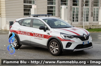 Renault Captur
Polizia Municipale Viareggio (LU)
Allestimento Ciabilli
POLIZIA LOCALE YA 314 AJ
Parole chiave: Renault_Captur POLIZIALOCALE_YA314AJ