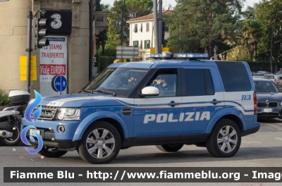 Land Rover Discovery 4
Polizia di Stato
Squadra Volante
Unità Operativa di Primo Intervento
POLIZIA M2598
Parole chiave: Land_Rover Discovery_4 POLIZIAM2598