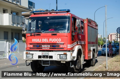 Iveco EuroFire 140E28 4x4 I serie
Vigili del Fuoco
Comando Provinciale di Grosseto
Distaccamento Permanente di Arcidosso (GR)
AutoPompaSerbatoio allestimento Iveco-Magirus
VF 22776
Parole chiave: Iveco EuroFire_140E28_4x4_Iserie VF22776