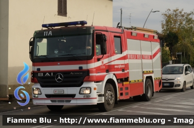 Mercedes-Benz Actros 1841 II serie
Vigili del Fuoco
Comando Provinciale di Firenze
Distaccamento Permanente di Figline Valdarno
AutoPompaSerbatoio allestimento Bai
VF 23337
Parole chiave: Mercedes_Benz Actros_1841_IIserie VF23337