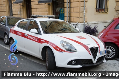 Alfa Romeo Nuova Giulietta restyle
A56 - Polizia Municipale Pisa
Allestita Bertazzoni
POLIZIA LOCALE YA 649 AP
Parole chiave: Alfa_Romeo Nuova_Giulietta restyle POLIZIALOCALE YA649AP