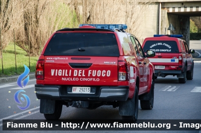 Toyota Hilux V serie
Vigili del Fuoco
Comando Provinciale di Massa Carrara
Nucleo Cinofili
VF 29213
Parole chiave: Toyota Hilux_Vserie VF29213