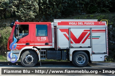 Iveco EuroCargo 120E25 IV serie
Vigili del Fuoco
Comando Provinciale di Arezzo
Distaccamento Permanente di Cortona
AutoPompaSerbatoio allestimento Magirus
VF 30711
Parole chiave: Iveco EuroCargo_120E25_IVserie VF30711