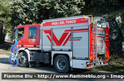 Iveco EuroCargo 120E25 IV serie
Vigili del Fuoco
Comando Provinciale di Arezzo
Distaccamento Permanente di Cortona
AutoPompaSerbatoio allestimento Magirus
VF 30711
Parole chiave: Iveco EuroCargo_120E25_IVserie VF30711