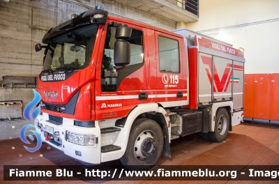 Iveco EuroCargo 120E25 IV serie
Vigili del Fuoco
Comando Provinciale di Arezzo
Distaccamento Permanente di Cortona
AutoPompaSerbatoio allestimento Magirus
VF 30711
Parole chiave: Iveco EuroCargo_120E25_IVserie VF30711