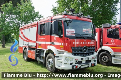 Mercedes-Benz Arocs 1832
Vigili del Fuoco
Comando Provinciale di Prato
Bimodale (strada-rotaia)
Allestimento BAI
VF 30042
Parole chiave: Mercedes_Benz Arocs_1832 VF30042