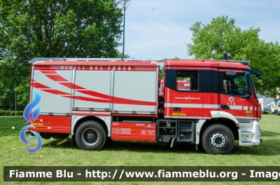 Mercedes-Benz Arocs 1832
Vigili del Fuoco
Comando Provinciale di Prato
Bimodale (strada-rotaia)
Allestimento BAI
VF 30042
Parole chiave: Mercedes_Benz Arocs_1832 VF30042