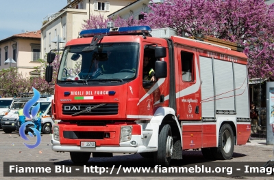 Volvo FL 280 III serie
Vigili del Fuoco
Comando Provinciale di Livorno
Distaccamento Volontario di Collesalvetti
AutoPompaSerbatoio allestimento Bai
VF 25700
Parole chiave: Volvo FL_280_IIIserie VF25700