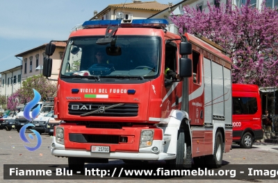 Volvo FL 280 III serie
Vigili del Fuoco
Comando Provinciale di Livorno
Distaccamento Volontario di Collesalvetti
AutoPompaSerbatoio allestimento Bai
VF 25700
Parole chiave: Volvo FL_280_IIIserie VF25700