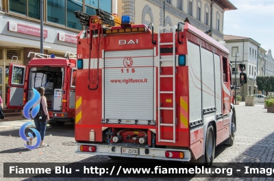 Volvo FL 280 III serie
Vigili del Fuoco
Comando Provinciale di Livorno
Distaccamento Volontario di Collesalvetti
AutoPompaSerbatoio allestimento Bai
VF 25700
Parole chiave: Volvo FL_280_IIIserie VF25700