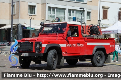 Land Rover Defender 110 HCPU
Vigili del Fuoco
Comando Provinciale di Livorno
Distaccamento Volontario di Collesalvetti
Servizio Antincendio Boschivo
Ex Corpo Forestale dello Stato
VF 28136
Parole chiave: Land_Rover Defender_110_HCPU VF28136