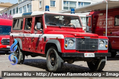 Land Rover Defender 110
Vigili del fuoco
Comando Provinciale di Livorno
Ex Nucleo Sommozzatori
VF 22719
Parole chiave: Land_Rover Defender_110 VF22719