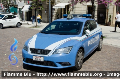 Seat Leon III serie
Polizia di Stato
Squadra Volante
Allestimento NCT Nuova Carrozzeria Torinese
Decorazione Grafica Artlantis
POLIZIA M1655
Parole chiave: Seat Leon_IIIserie POLIZIA_M1655