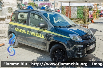 Fiat Nuova Panda 4x4 II serie
Guardia di Finanza
GdiF 959 BN
Parole chiave: Fiat Nuova_Panda_4x4_IIserie GdiF959BN