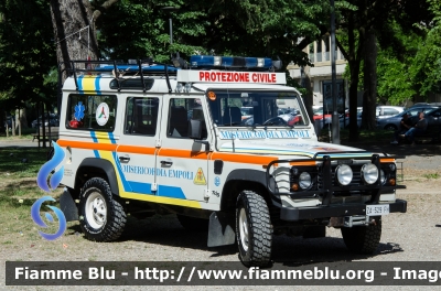 Land Rover Defender 110
Misericordia Empoli (FI)
Protezione Civile
Parole chiave: Land_Rover Defender_110