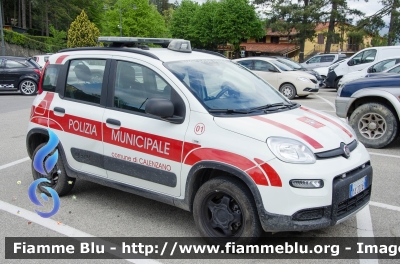 Fiat Nuova Panda II serie
01 - Polizia Municipale Calenzano (FI)
Allestita Elevox
POLIZIA LOCALE YA 200 AP
Parole chiave: Fiat Nuova_Panda_IIserie POLIZIALOCALE_YA200AP