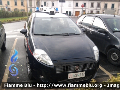 Fiat Grande Punto
Carabinieri
Autovettura allestita con Sistema EVA
CC CP 714
Parole chiave: Fiat Grande_Punto CCCP714