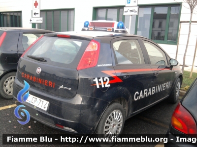 Fiat Grande Punto
Carabinieri
Autovettura allestita con Sistema EVA
CC CP 714
Parole chiave: Fiat Grande_Punto CCCP714