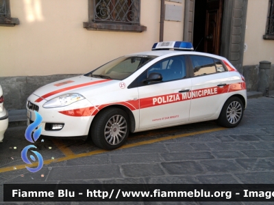 Fiat Nuova Bravo
Polizia Municipale San Miniato (PI)
Allestita Ciabilli
POLIZIA LOCALE YA 789 AA
Parole chiave: Fiat Nuova_Bravo POLIZIALOCALEYA789AA