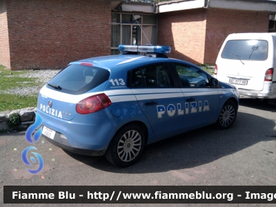 Fiat Nuova Bravo
Polizia di Stato
Squadra Volante
POLIZIA H3610
Parole chiave: Fiat Nuova_Bravo POLIZIAH3610