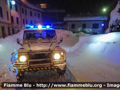 Land Rover Defender 90
Misericordia Montelupo Fiorentino (FI)
Protezione Civile
Parole chiave: Land_Rover Defender_90