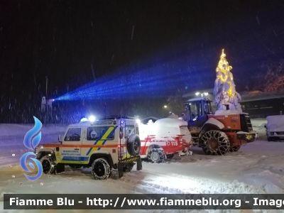 Land Rover Defender 90
Misericordia Montelupo Fiorentino (FI)
Protezione Civile
Parole chiave: Land_Rover Defender_90