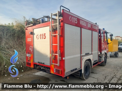 Iveco CityEuroFire 100E21 I serie
Vigili del Fuoco
Comando Provinciale di Ravenna
Distaccamento Permanente di Faenza
AutoPompaSerbatoio allestimento Iveco-Magirus
VF 20895
Parole chiave: Iveco CityEuroFire_100E21_Iserie VF20895 Alluvione_Emilia