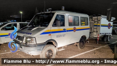 Iveco Daily 4x4 II serie
Gruppo Comunale Volontari Protezione Civile Casella (GE)
Parole chiave: Iveco Daily_4x4_IIserie