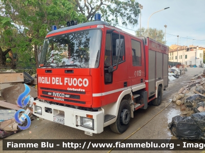 Iveco CityEuroFire 100E21 I serie
Vigili del Fuoco
Comando Provinciale di Ravenna
Distaccamento Permanente di Faenza
AutoPompaSerbatoio allestimento Iveco-Magirus
VF 20895
Parole chiave: Iveco CityEuroFire_100E21_Iserie VF20895 Alluvione_Emilia