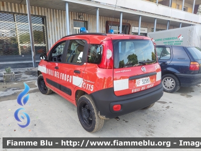 Fiat Nuova Panda 4x4 II serie
Vigili del Fuoco
VF 32585
Parole chiave: Fiat Nuova_Panda_4x4_IIserie VF32585 Alluvione_Emilia