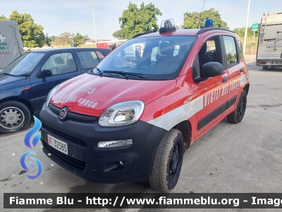 Fiat Nuova Panda 4x4 II serie
Vigili del Fuoco
VF 32585
Parole chiave: Fiat Nuova_Panda_4x4_IIserie VF32585 Alluvione_Emilia