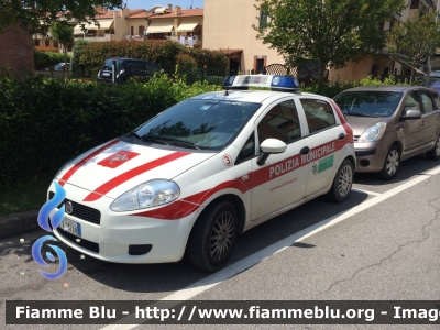 Fiat Grande Punto
Polizia Municipale Certaldo (FI)
Allestita Ciabilli
POLIZIA LOCALE
YA 032 AH
Parole chiave: Fiat Grande_Punto Polizia_Municipale_Certaldo POLIZIA_LOCALE YA032AH