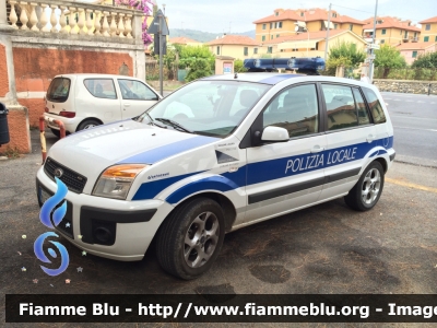 Ford Fusion
Polizia Municipale Cervo (IM)
Allestita Bertazzoni
POLIZIA LOCALE YA 265 AB
Parole chiave: Ford_Fusion Polizia_Locale_Cervo POLIZIA_LOCALE YA_265_AB