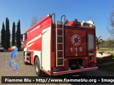 Man TGS 18.320 I serie
Vigili del Fuoco
Comando Provinciale di Firenze
Distaccamento di Firenze Ovest
AutoBottePompa allestimento Bai
VF 27990
Parole chiave: Man TGS_18_320_Iserie Vigili_del_Fuoco Comando_Provinciale_Firenze VF_27990