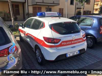 Renault Clio IV serie
Polizia Municipale Rosignano Marittimo (LI)
Allestita Ciabilli
POLIZIA LOCALE 
YA 469 AM
Parole chiave: Renault Clio_IVserie Polizia_Municipale_Rosignano_Marittimo POLIZIA_LOCALE_YA469AM