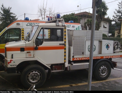 Bremach GR35 4x4
Pubblica Assistenza Croce Verde Viareggio
Antincendio Boschivo
Parole chiave: Bremach GR35_4x4