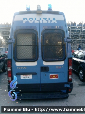 Iveco Daily IV serie
Polizia di Stato 
Reparto Mobile
POLIZIA H0918
Parole chiave: Iveco Daily_IVserie POLIZIAH0918