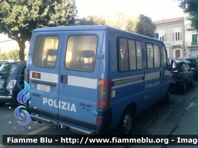 Fiat Ducato 4x4 II serie
Polizia di Stato
Reparto Mobile
POLIZIA E1509
Parole chiave: Fiat Ducato_4x4_IIserie POLIZIAE1509