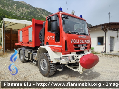 Iveco EuroCargo 150E30 4X4 III serie
Vigili del Fuoco
Comando Provinciale di Ascoli Piceno
Autocarro Scarrabile Allestimento Magirus-Molinari
VF 28995
Parole chiave: Iveco EuroCargo_150E30_4X4_IIIserie VF28995