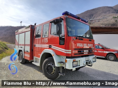 Iveco EuroFire 140E28 4X4 
Vigili del Fuoco
Comando Provinciale di Ascoli Piceno
Allestimento Magirus
VF 22765
Parole chiave: Iveco EuroFire_140E28_4X4_Iserie VF22765