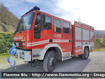 Iveco EuroFire 140E28 4X4 
Vigili del Fuoco
Comando Provinciale di Ascoli Piceno
Allestimento Magirus
VF 22765
Parole chiave: Iveco EuroFire_140E28_4X4_Iserie VF22765