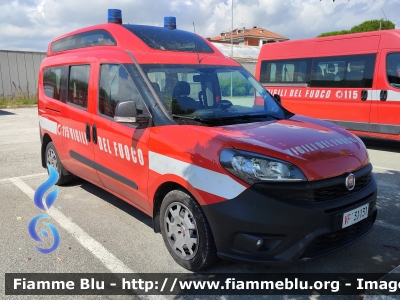 Fiat Doblò XL IV serie 
Vigili del Fuoco 
Comando provinciale di Ascoli Piceno 
VF 31131
Parole chiave: Fiat Doblò_XL_IVserie VF31131