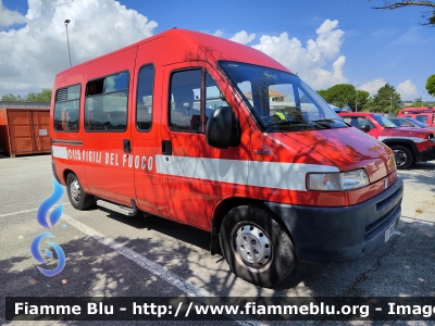 Fiat Ducato II serie
Vigili Del Fuoco 
Comando provinciale di Fermo 
VF 20839
Parole chiave: Fiat Ducato_IIserie VF20839