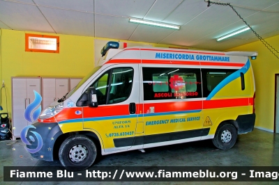 Fiat Ducato X250
Misericordia di Grottammare AP
Parole chiave: Fiat Ducato_X250 Ambulanza